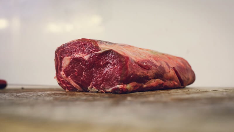 Wet aged Vs Dry Aged Steak: What's the Difference?