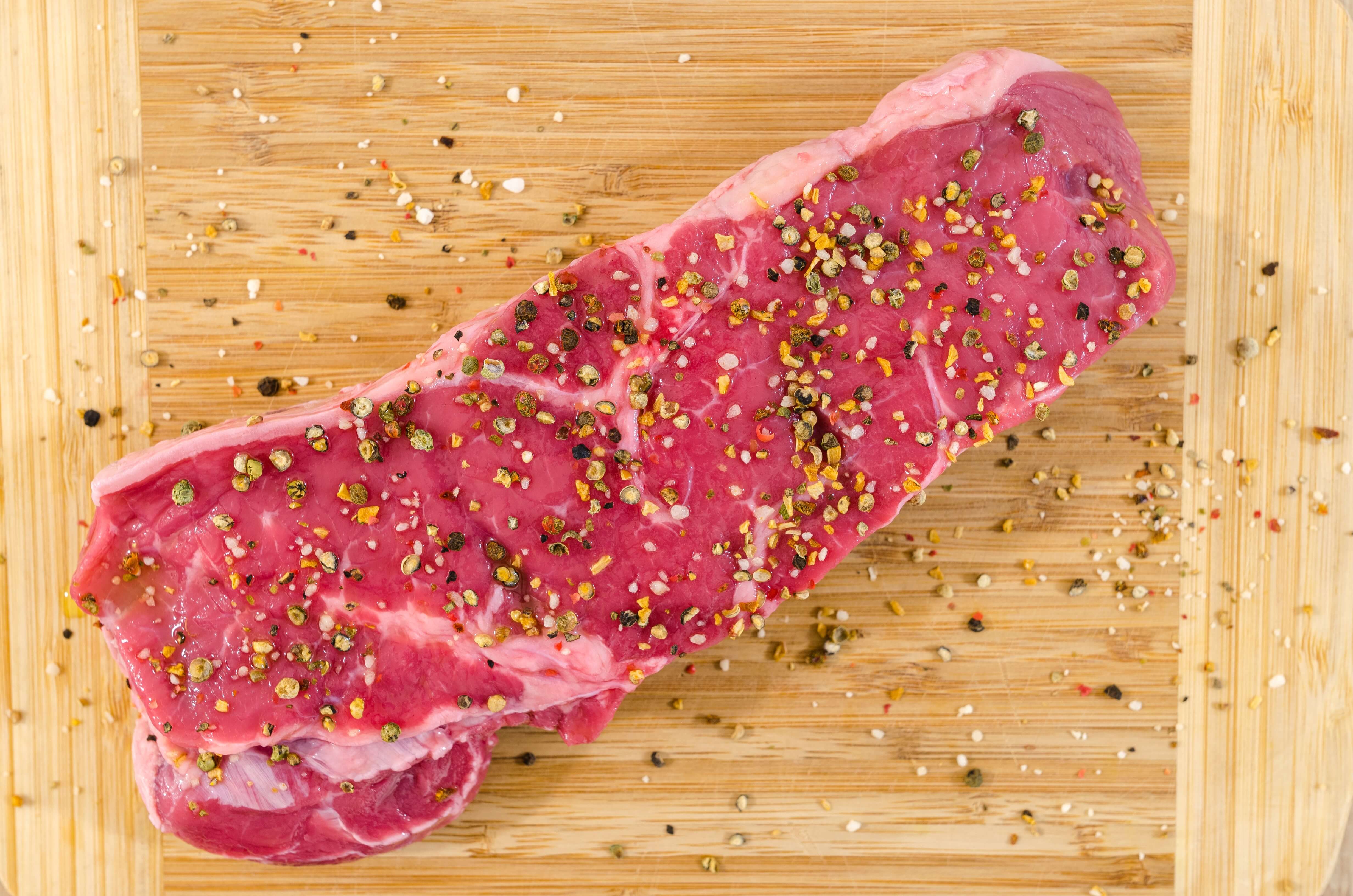 Your Guide to Taking Instagram-Worthy Steak Photos