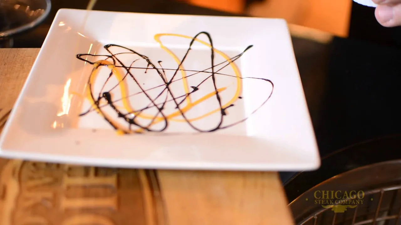 How to Dress Up a Turtle Cheesecake on the Plate