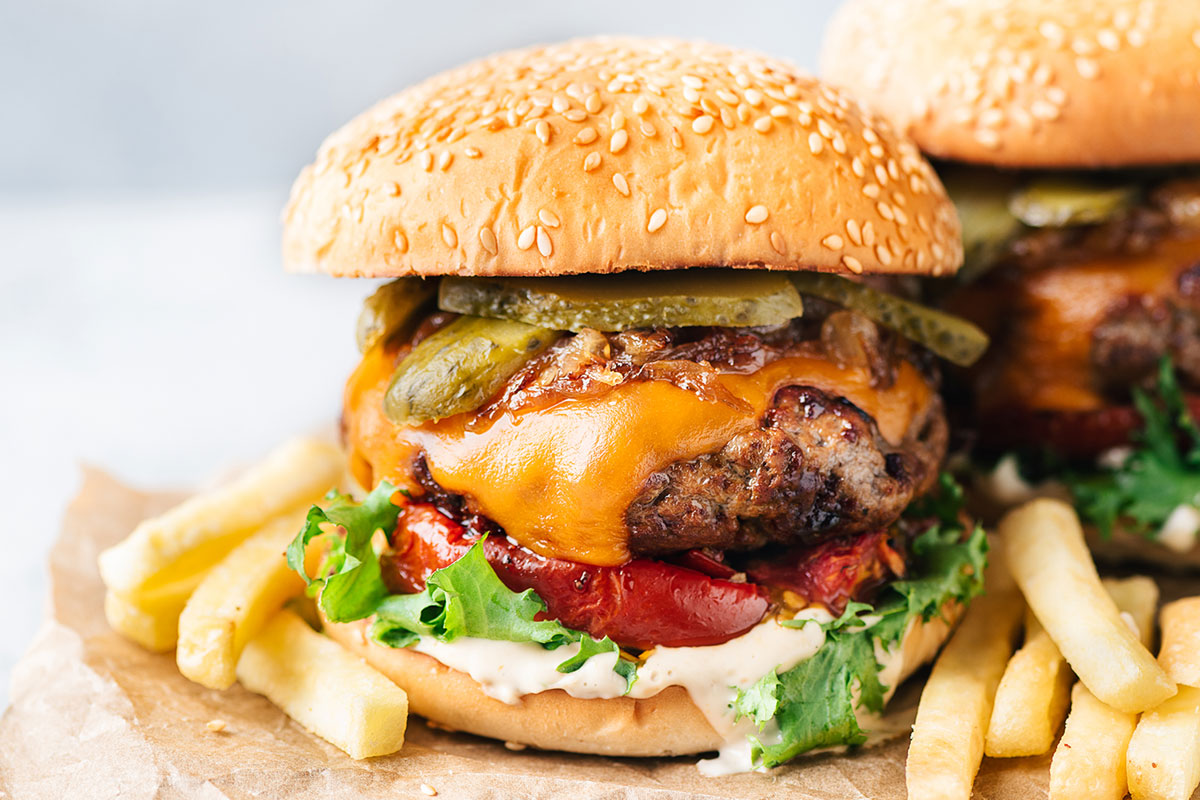 8 - 6oz Gourmet Steak Burgers