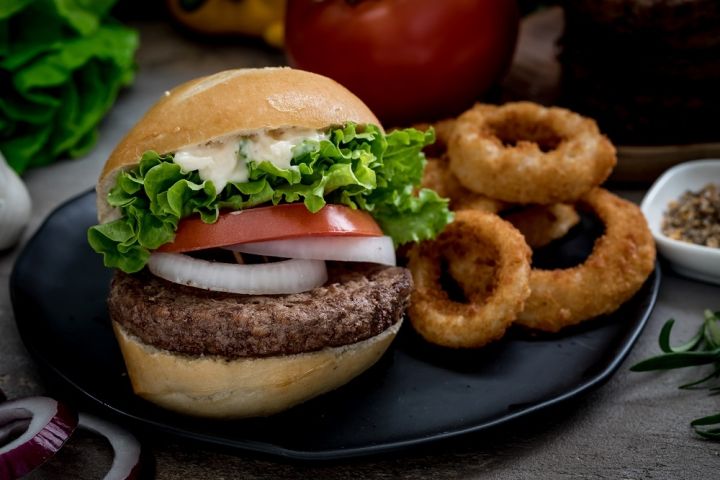 Butcher's Choice Filet Mignon Gift Box - 6 Filets & 8 Burgers