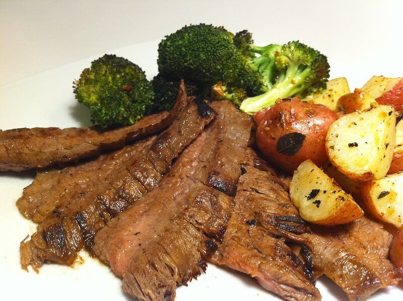 Pan-Seared Top Sirloin with Broccoli, Onion, and Potatoes