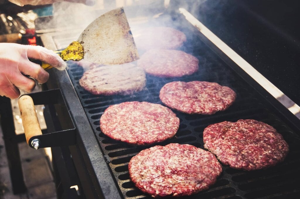 grilling frozen burgers