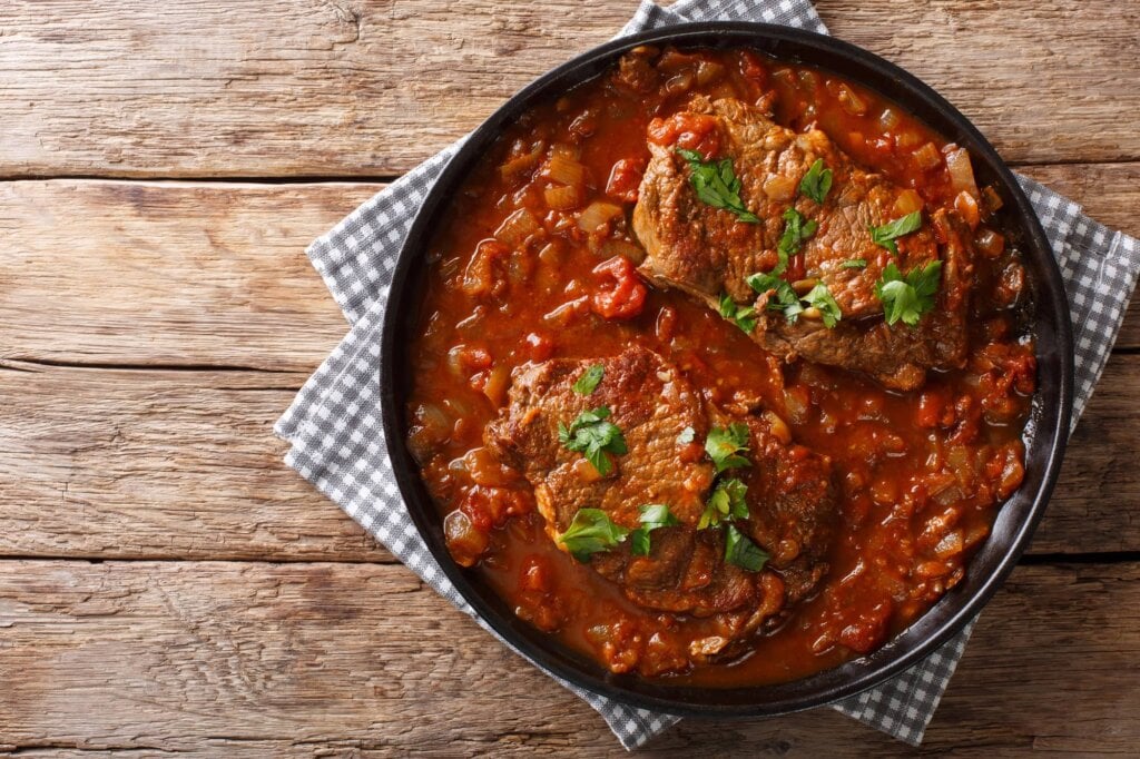 swiss steak with seasonings