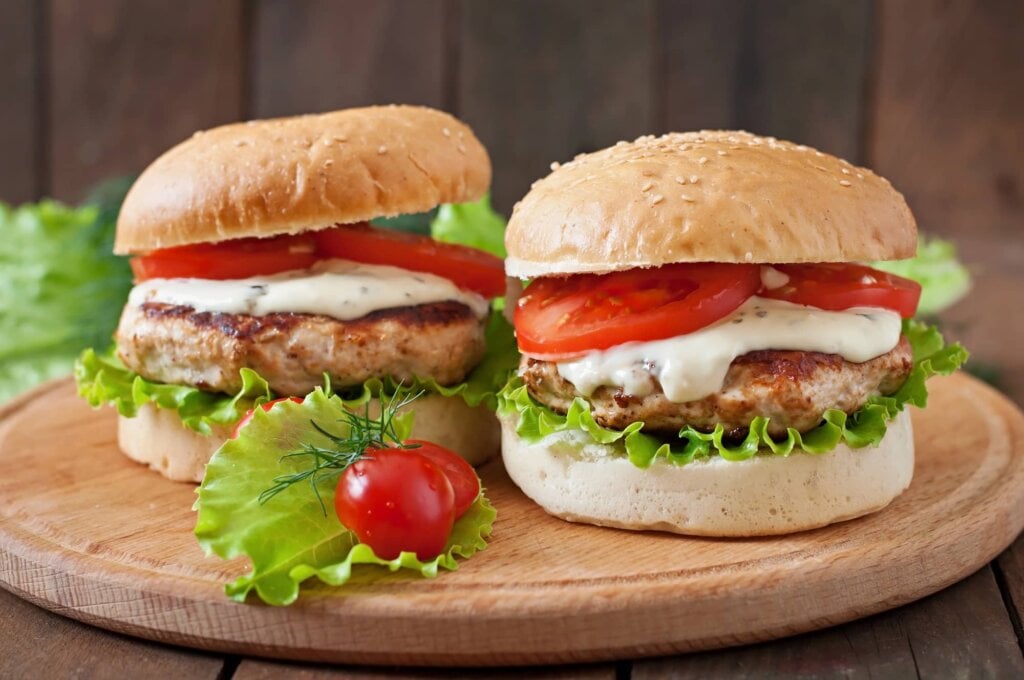 grilled turkey burgers