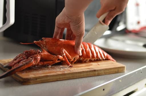 How to Cook Live Lobster Like a Pro: A Step-by-Step Guide