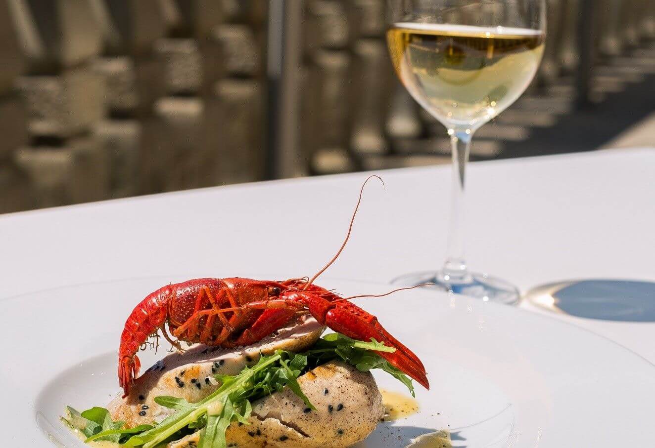 Why Cooking Lobster with Wine is One Treat You Won’t Want to Skip