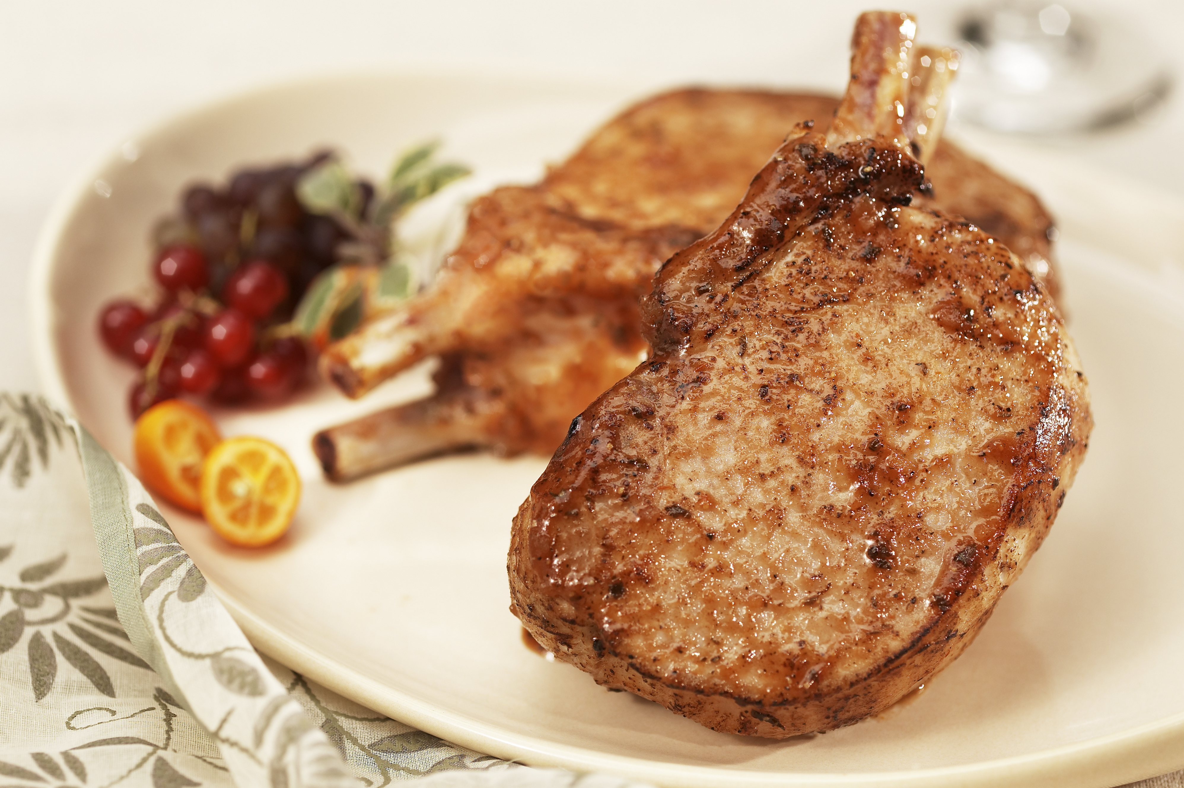 Frenched Bone-In Pork Chops