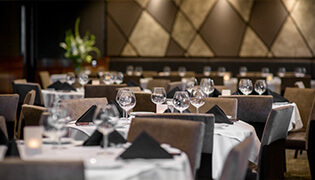 flemings-prime-steakhouse-and-wine-bar-la