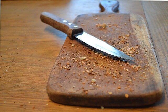 steak knife and cutting board