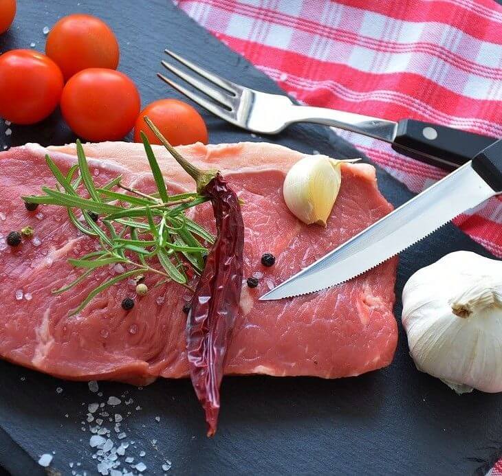 Pan Top Sirloin Steak with Herb Veggies