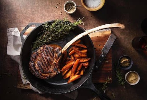 How to Cook Steak in a Cast Iron Skillet - The Flat Top King