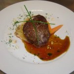 filet mignon with blue cheese sauce