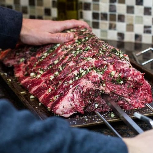 slow cooking ribeye roast with seasonings