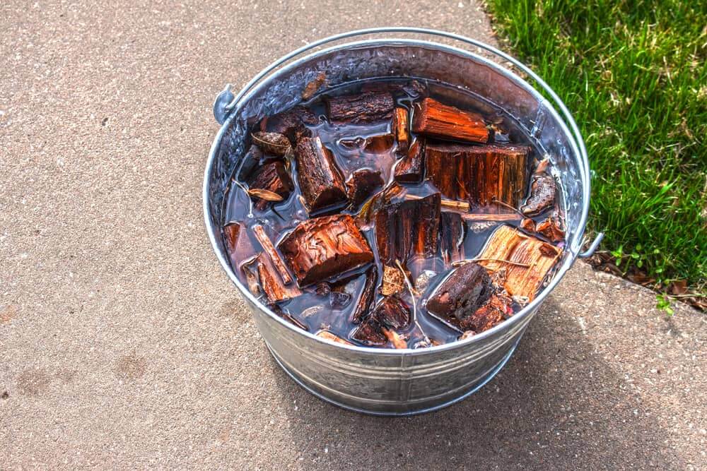 woods chips for smoking pork soaking in water