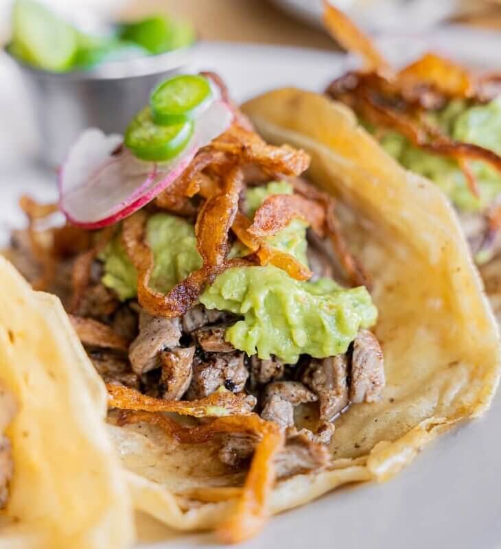 arrachera steak tacos