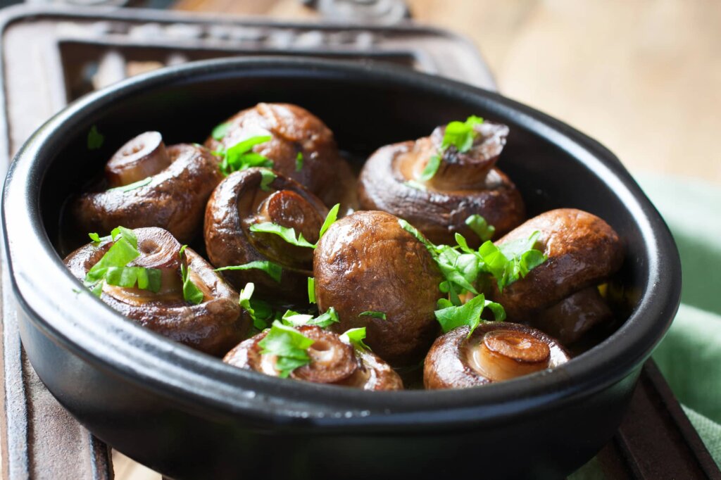 buttered mushrooms