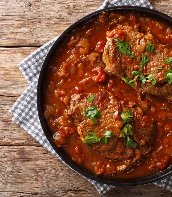 swiss steak with seasonings