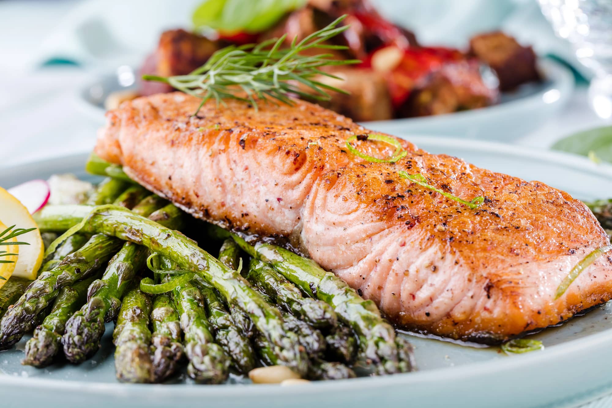 salmon with asparagus