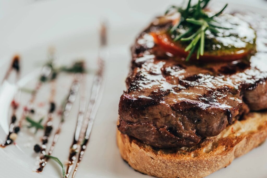 steak crostini