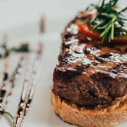 steak crostini